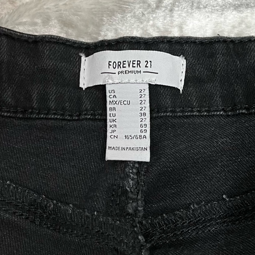 Forever 21 Premium Black Denim high waisted flair bell bottom size 27 - Picture 6 of 8